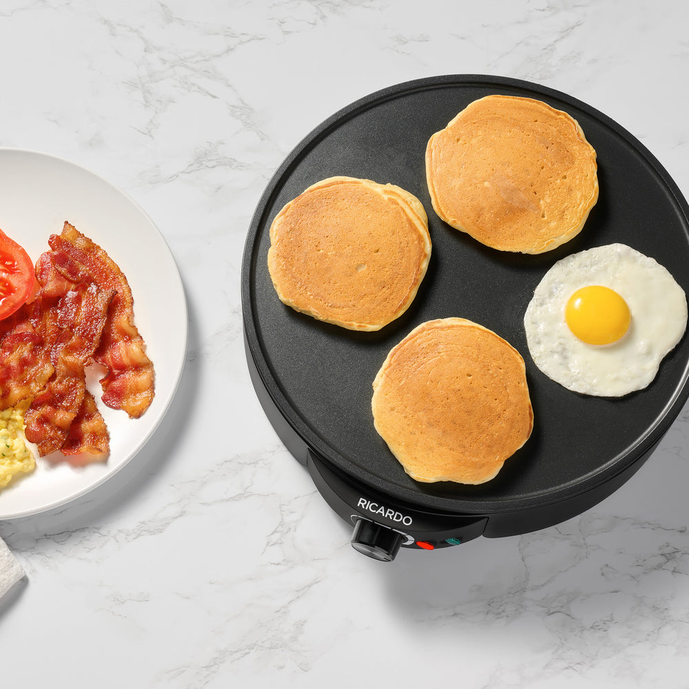 Electric crepe maker