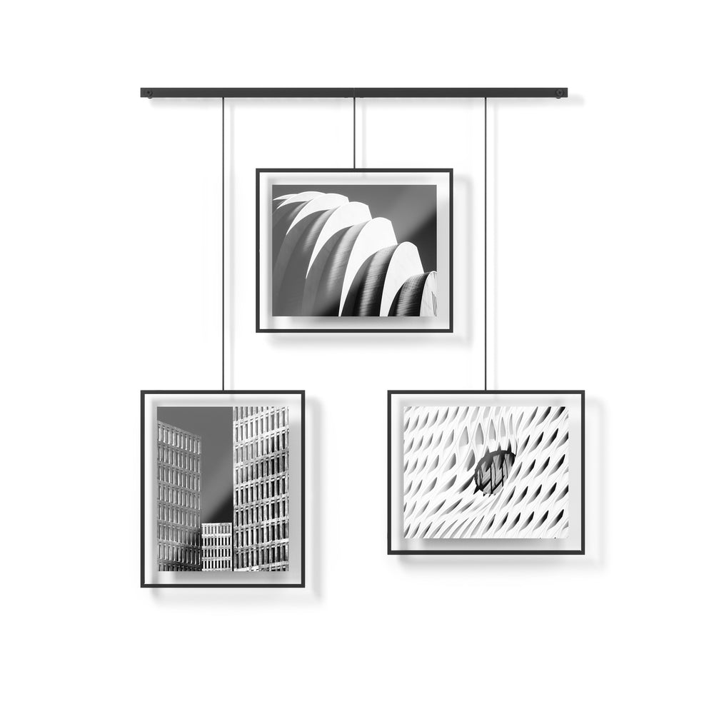 Cadres photos suspendus (3) Exhibit - 8" x 10"
