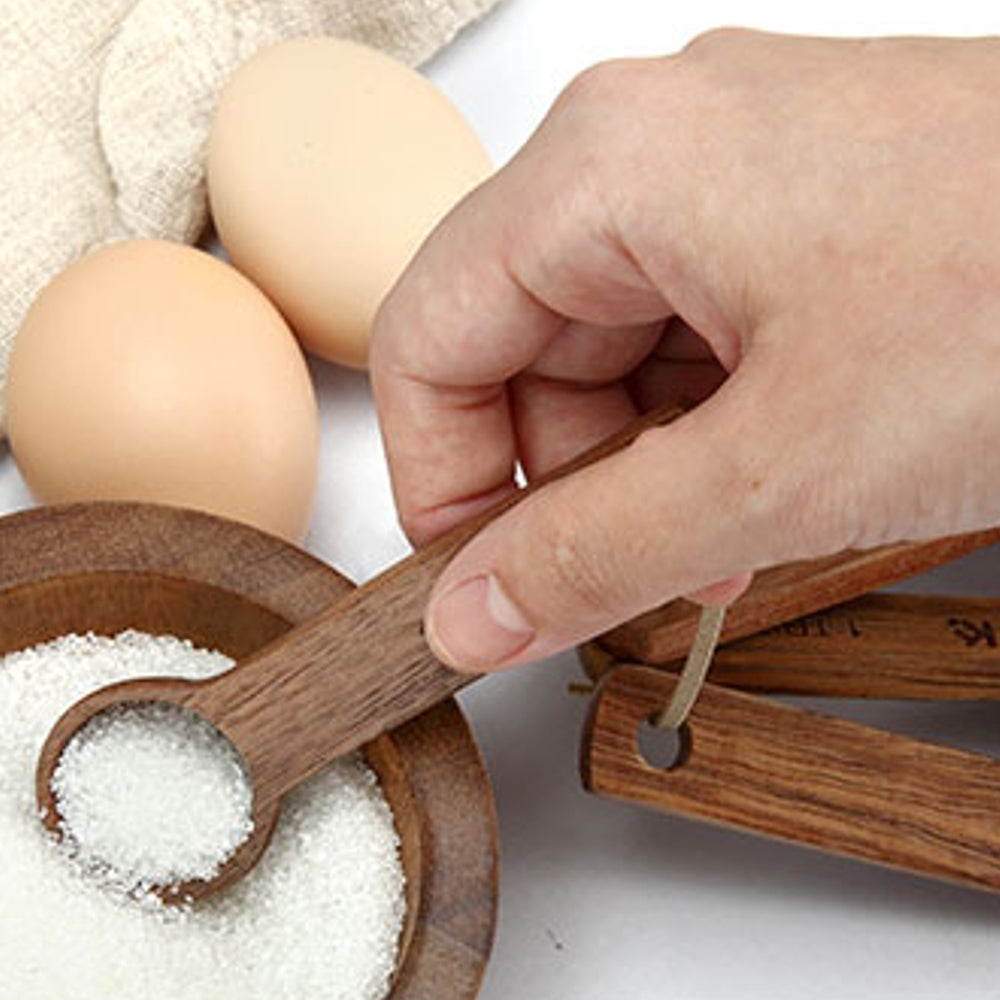 Set of 4 measuring spoons - Acacia