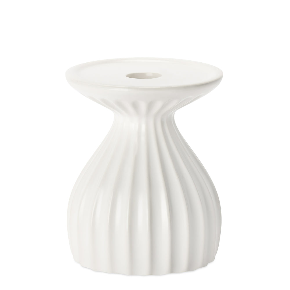 White Ribbed Pillar Holder
