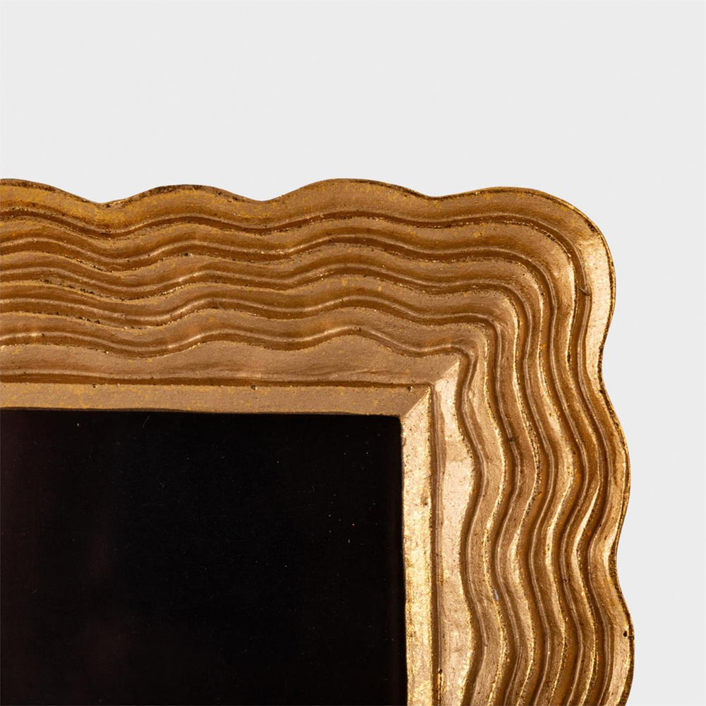 Wavy Photo Frame - 4x6