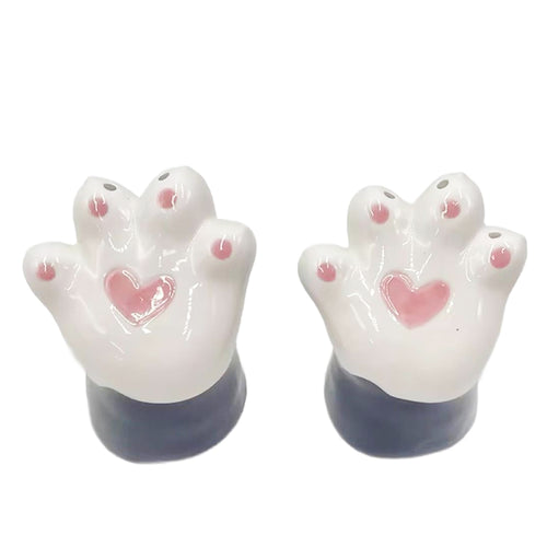 Salt and pepper shaker set - Cat paws