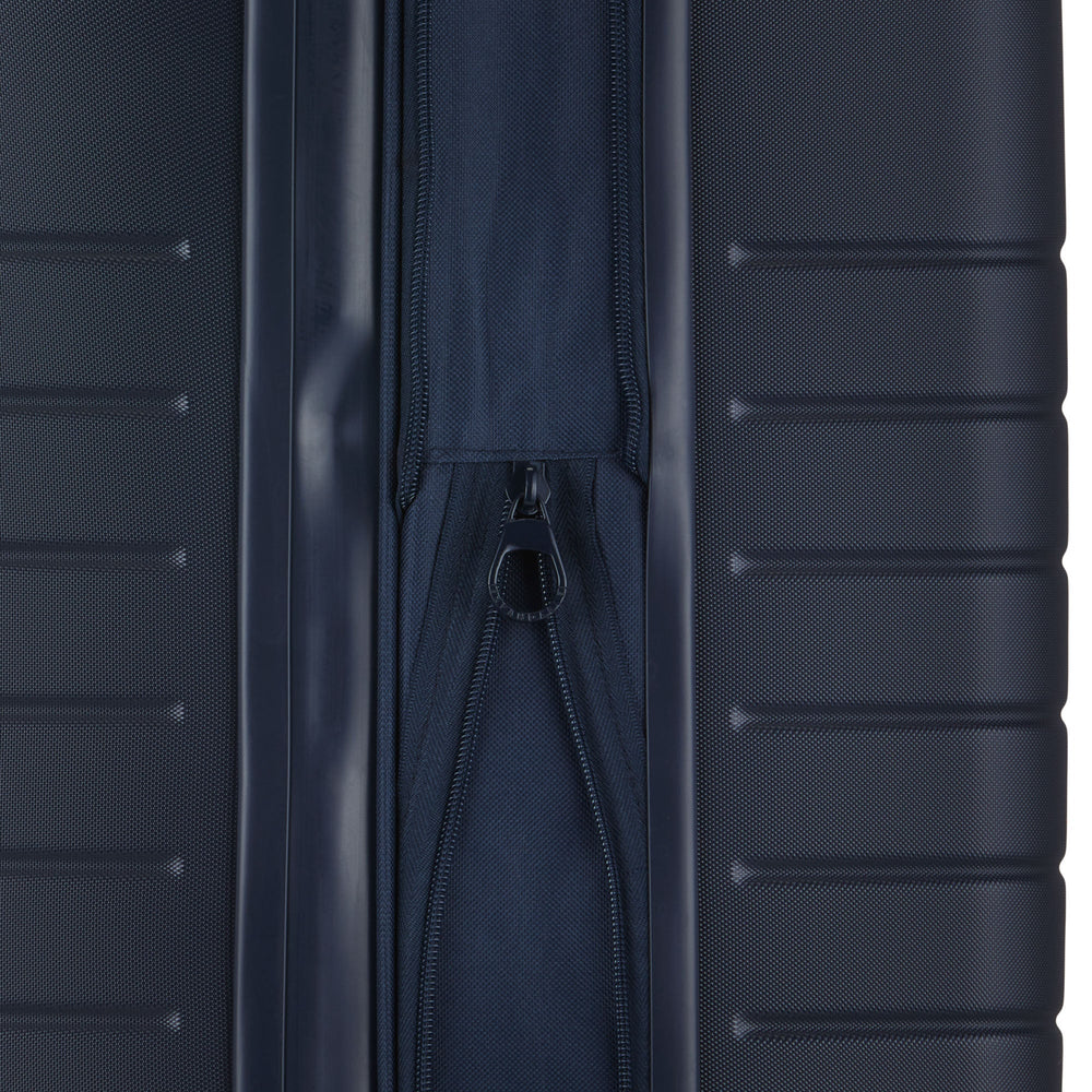 Large suitcase - Birmingham