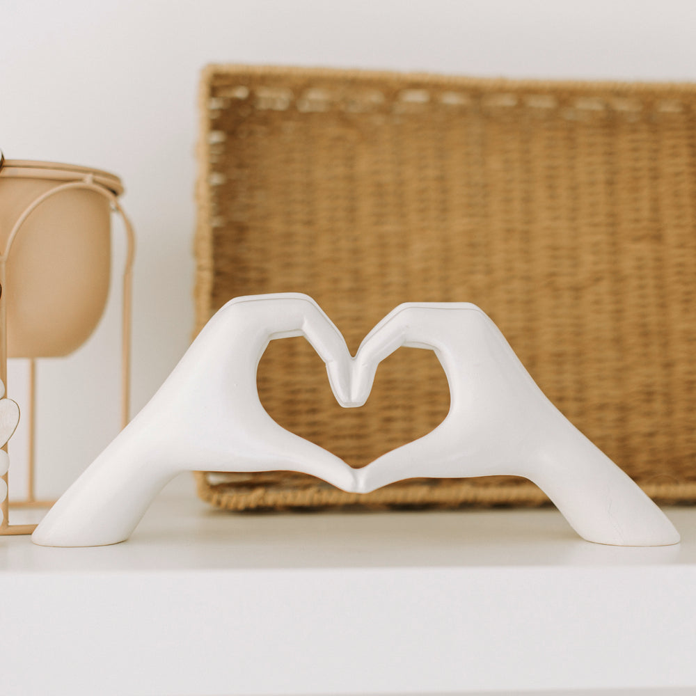 Mains en forme de coeur