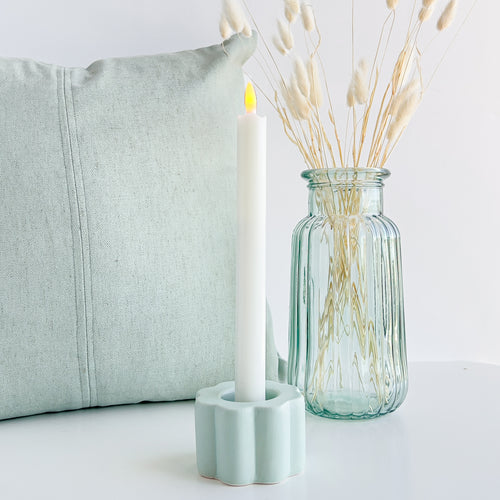 Porte-bougie vert pastel||Pastel green candle holder