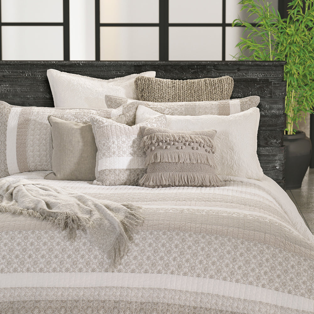 Ensemble de couvres-oreiller - Lola||Pillows shams set - Lola