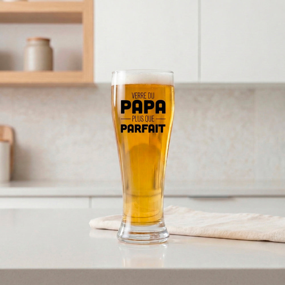 Beer glass with text - Dad... Perfect
