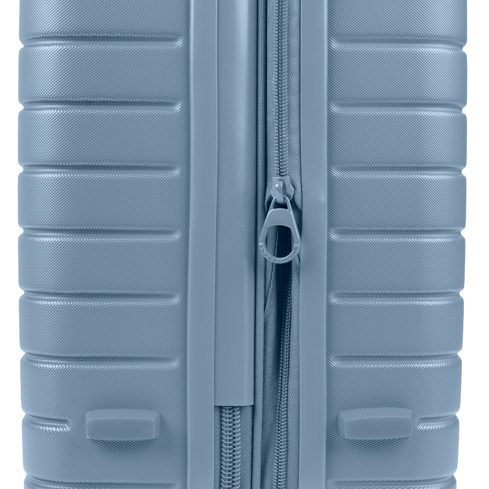 Large suitcase - Birmingham