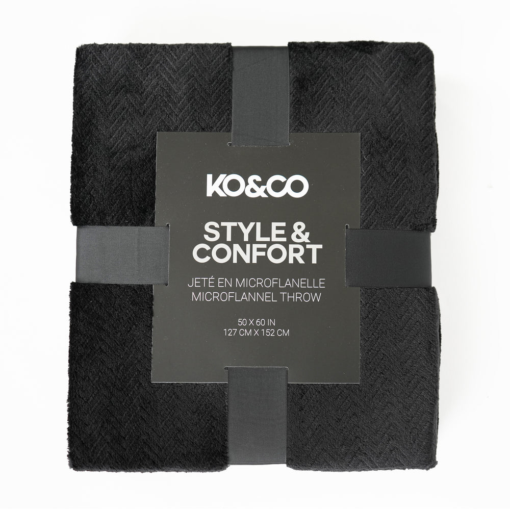 Microflannel Throw - Black Chevron Patterns