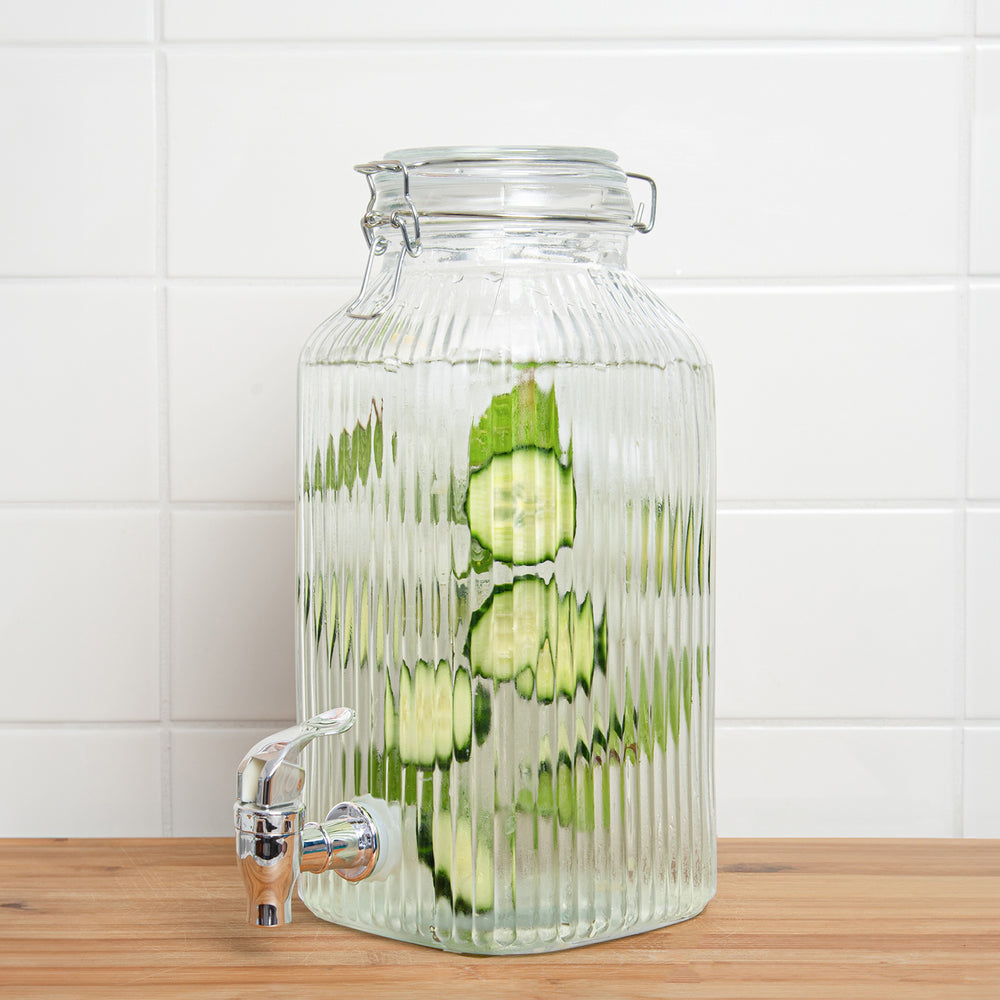 Optical glass beverage dispenser
