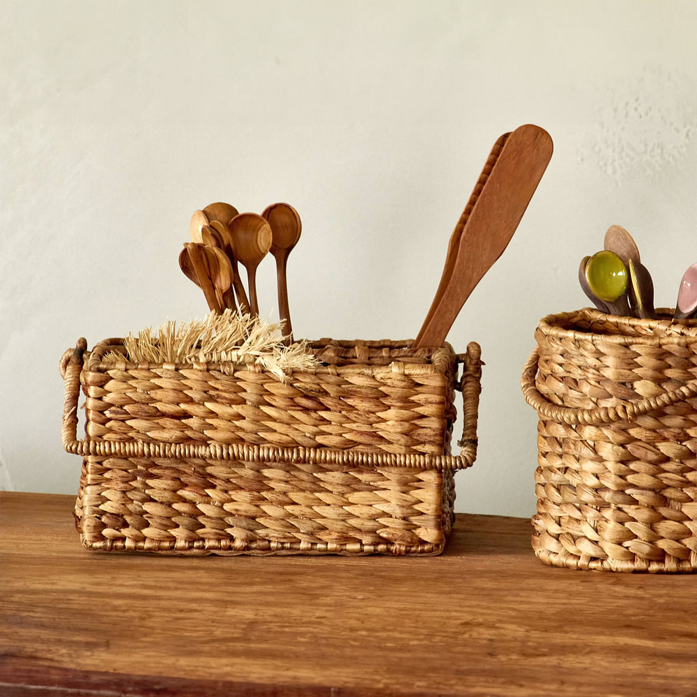 Panier de table en jacinthe d'eau
