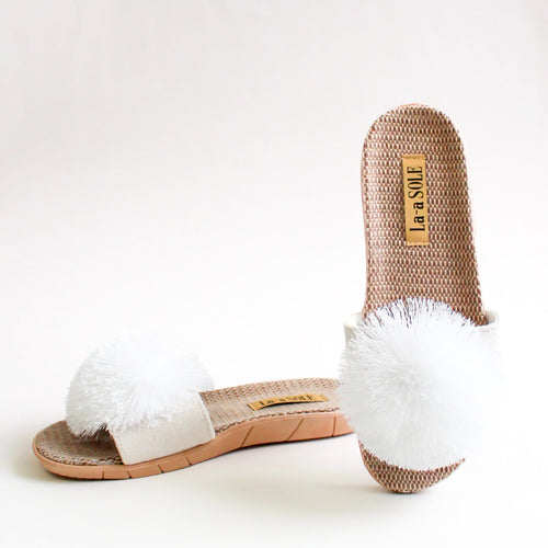 Sandales à pompon - Blanches