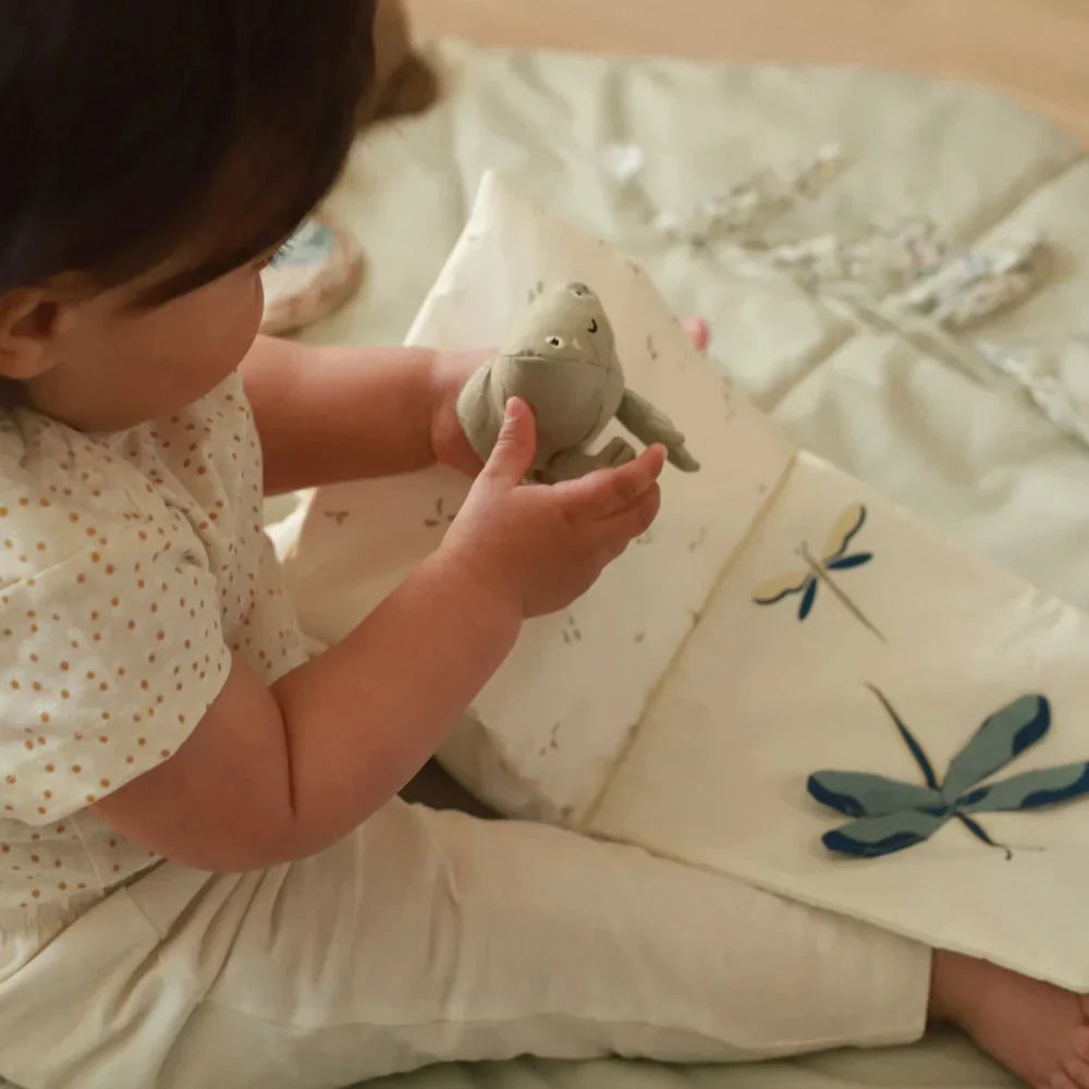 Activity book - Riverbank