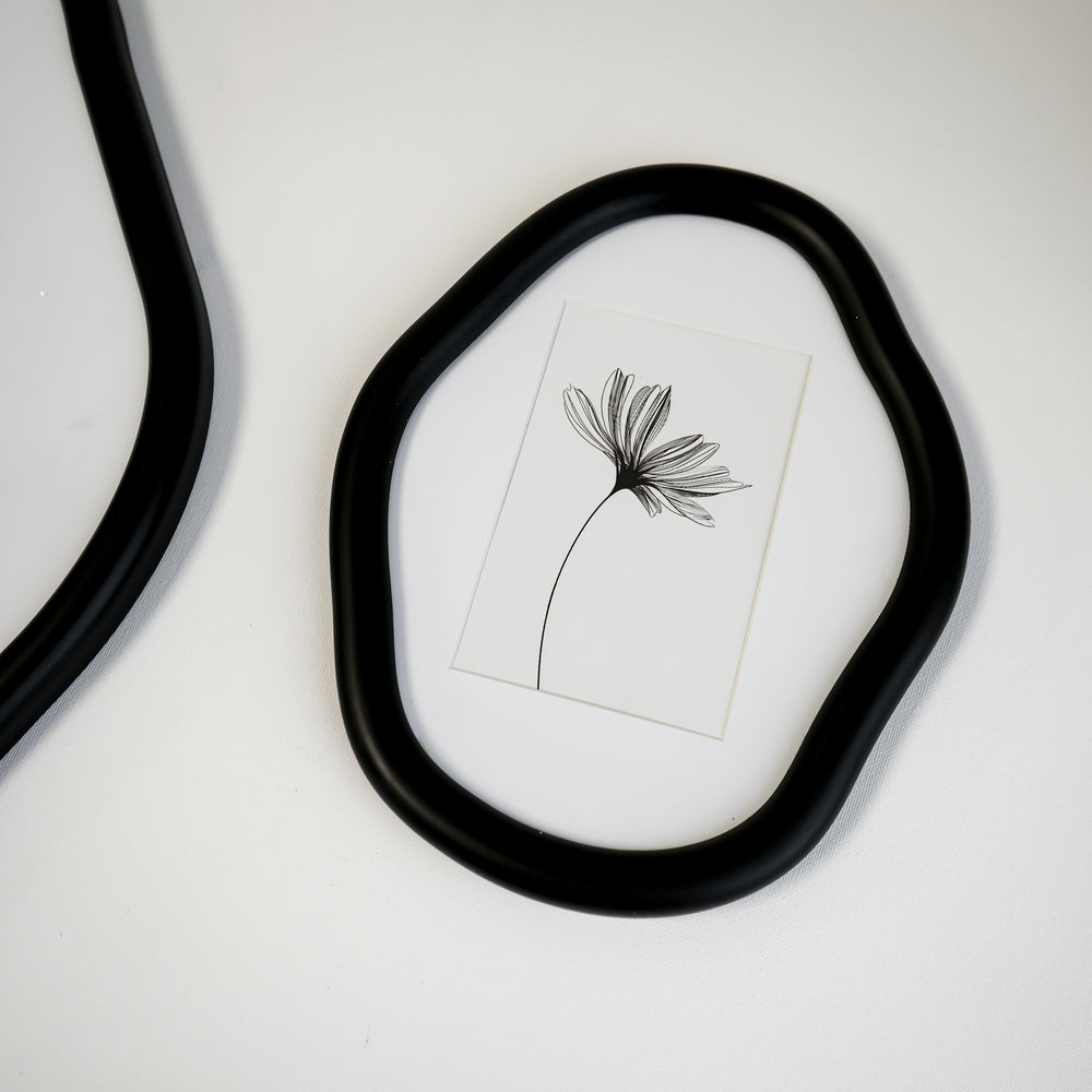 Irregular photo frame trio - Black