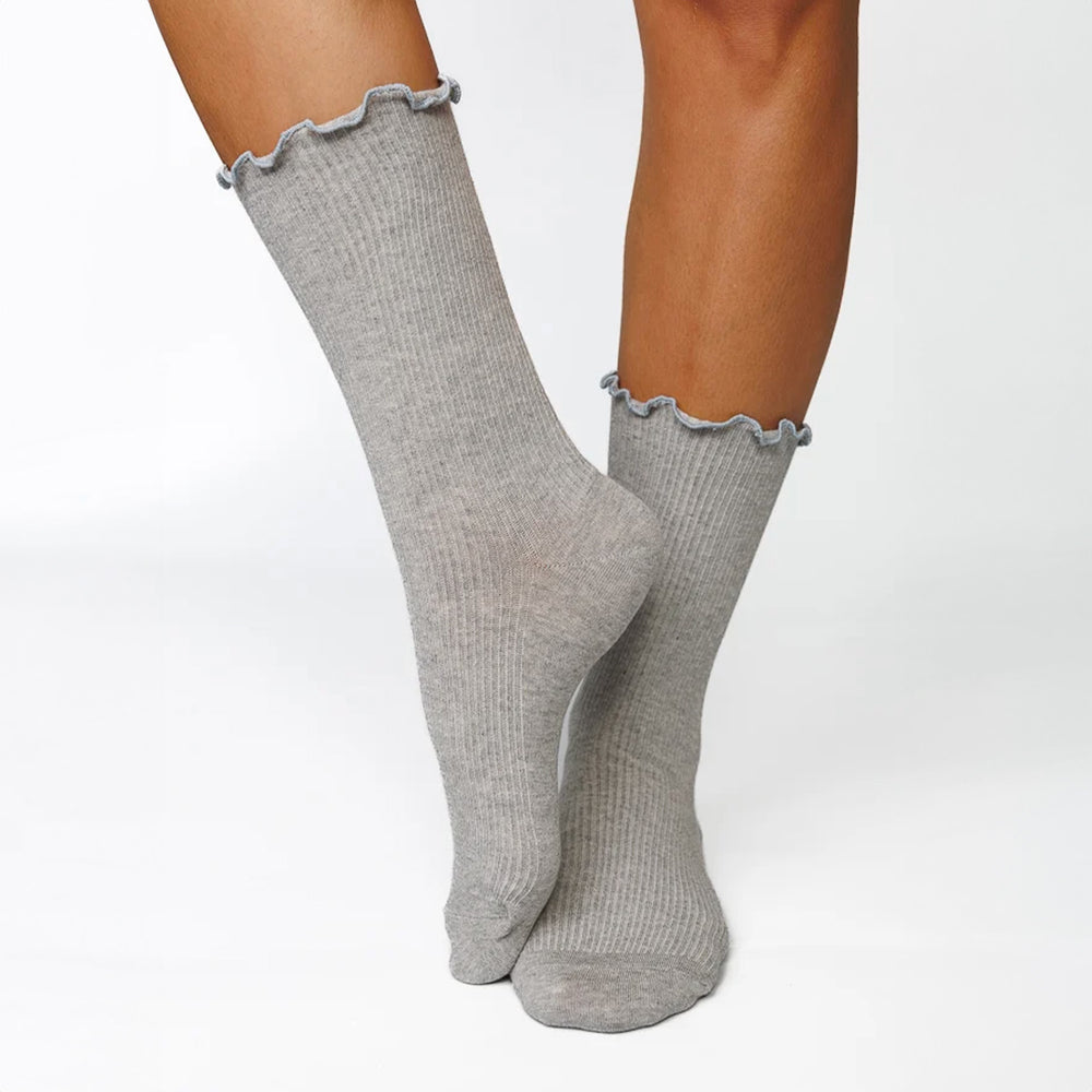 Grey socks with ruffle
