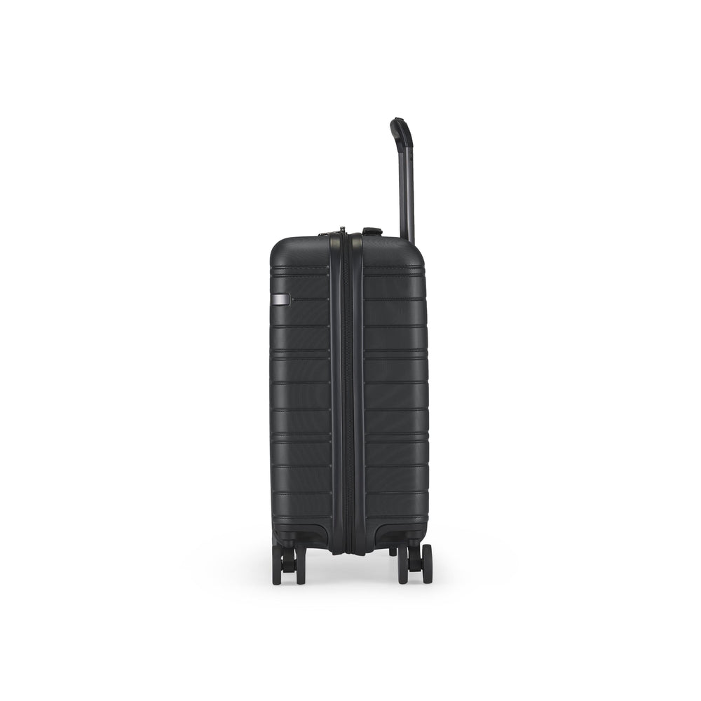 Cabin suitcase - Skyward