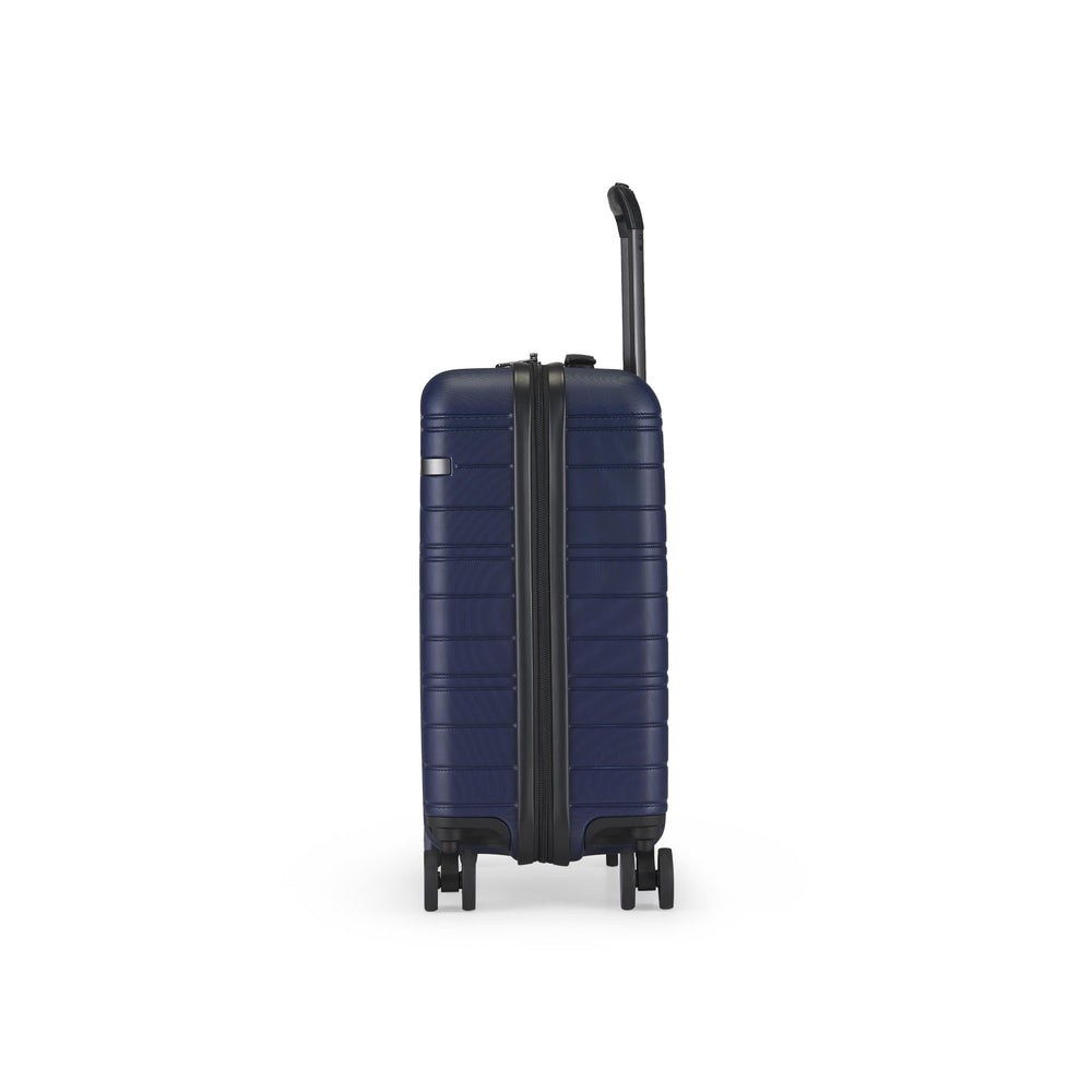 Cabin suitcase - Skyward