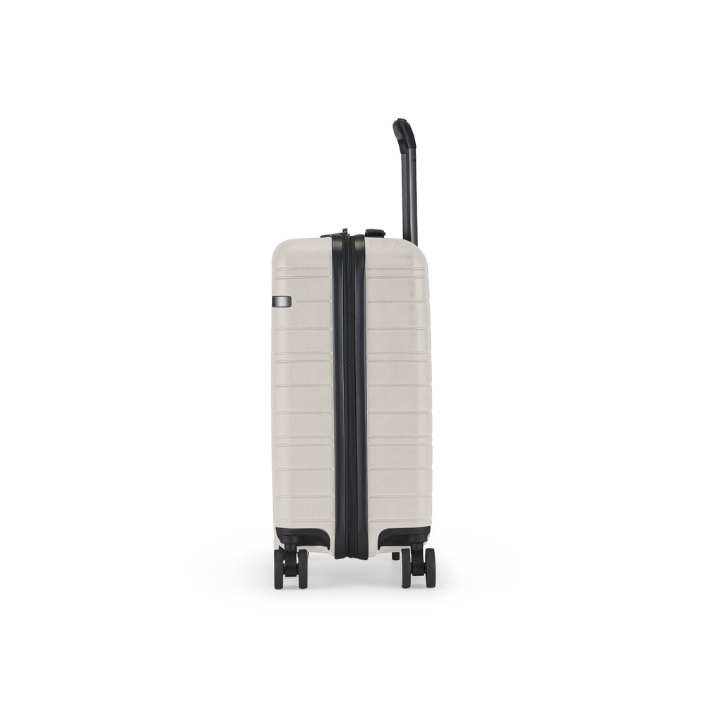 Cabin suitcase - Skyward