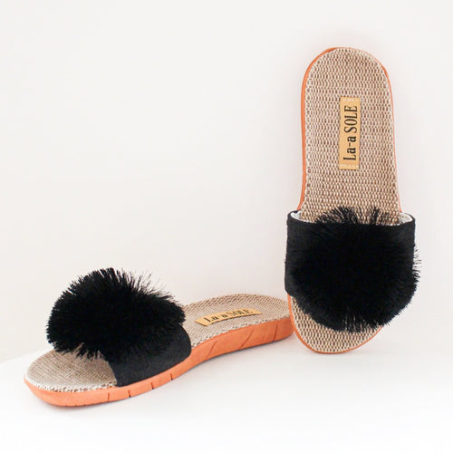 Sandales à pompon - Noire||Pompon sandals - Black