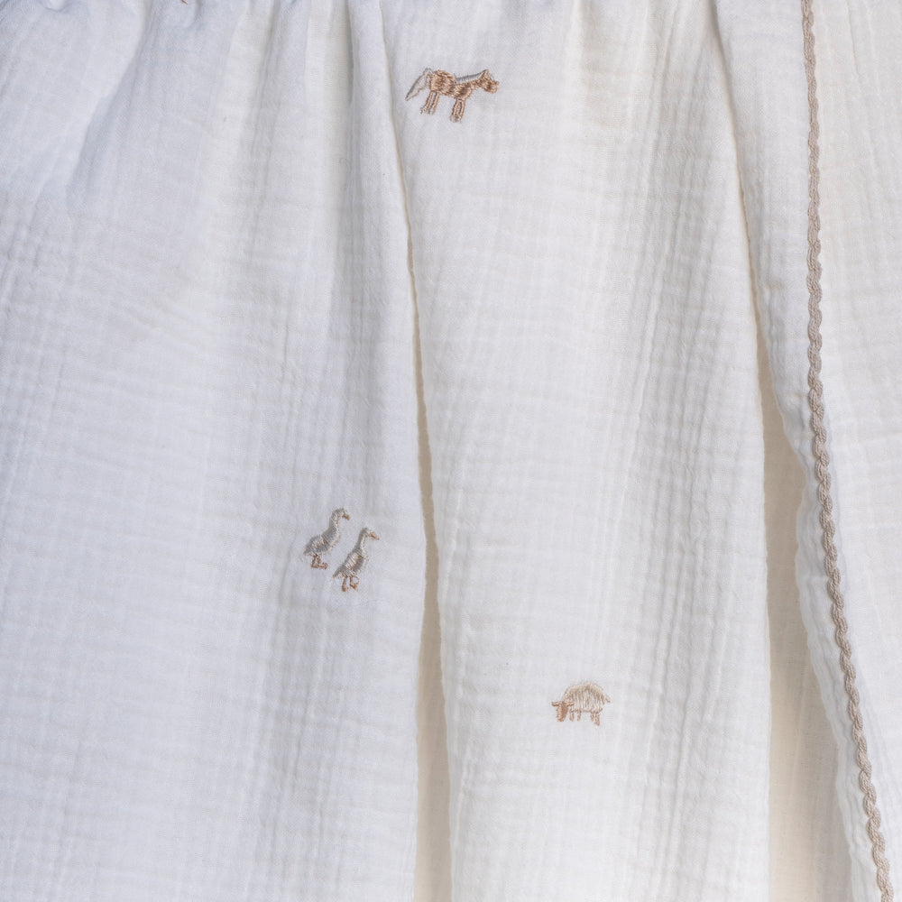 Embroidered muslin - Little Farm