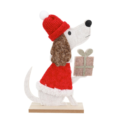 Chien de Noël assis avec cadeaux