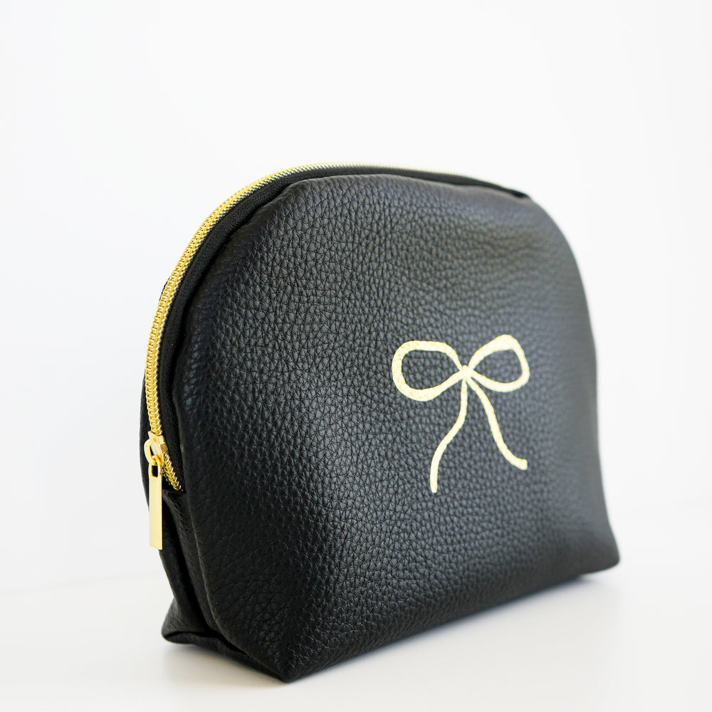 Vegan leather pouch - Buckle