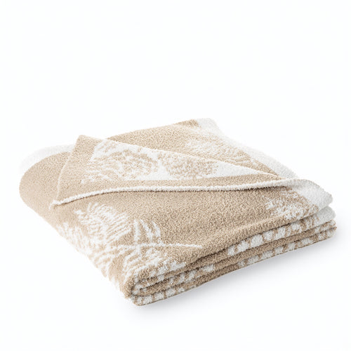 Natural and white thrown - Pine cone