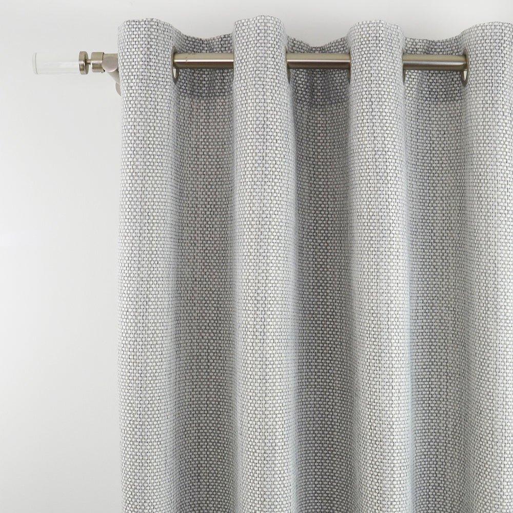 Rideau texturé||Textured curtain