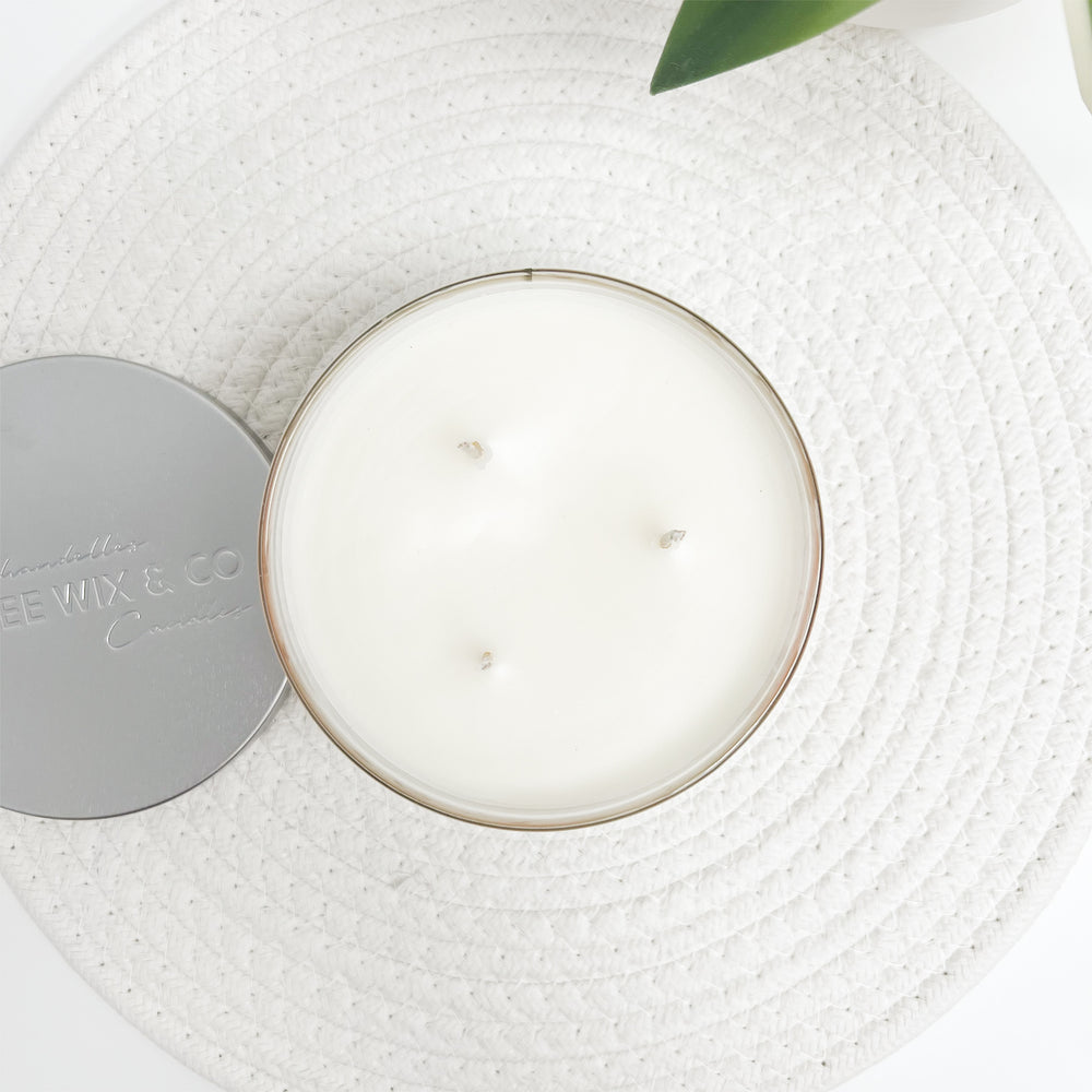 Chandelle 3 mèches - Hibiscus et Goyave||3-Wick Candle - Hibiscus and Guava